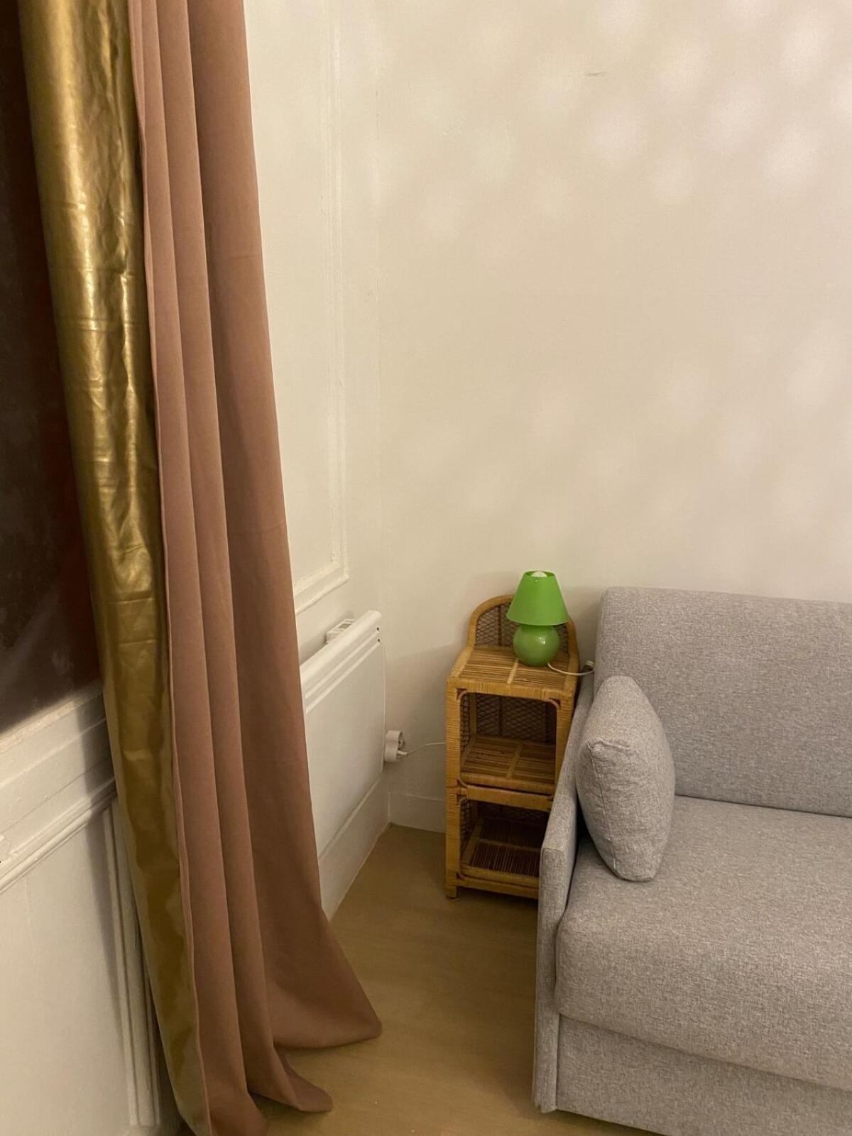 Apartment Loge, Facing Gare Du Nord