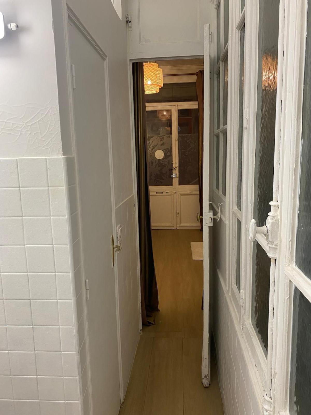 Loge, Facing Gare Du Nord Apartment Paris